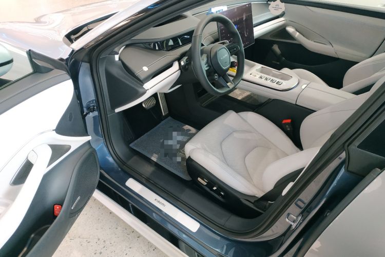 Used Xiaomi Auto SU7 2024 Four-Wheel Drive Ultra-Long Range Advanced Intelligent Driving Max Edition Driver Seat