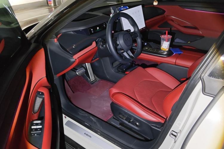 Used Xiaomi Auto SU7 2024 Four-Wheel Drive Ultra-Long Range Advanced Intelligent Driving Max Edition Driver Seat