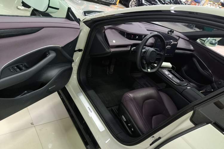Used Xiaomi Auto SU7 2024 Rear-Drive Long-Range Intelligent Driving Version Driver Seat