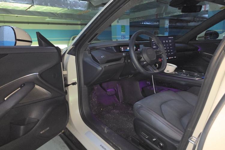 Used Xiaomi Auto SU7 2024 Rear-Drive Ultra-Long Range Advanced Pro-Level Intelligent Driving Version Driver Seat