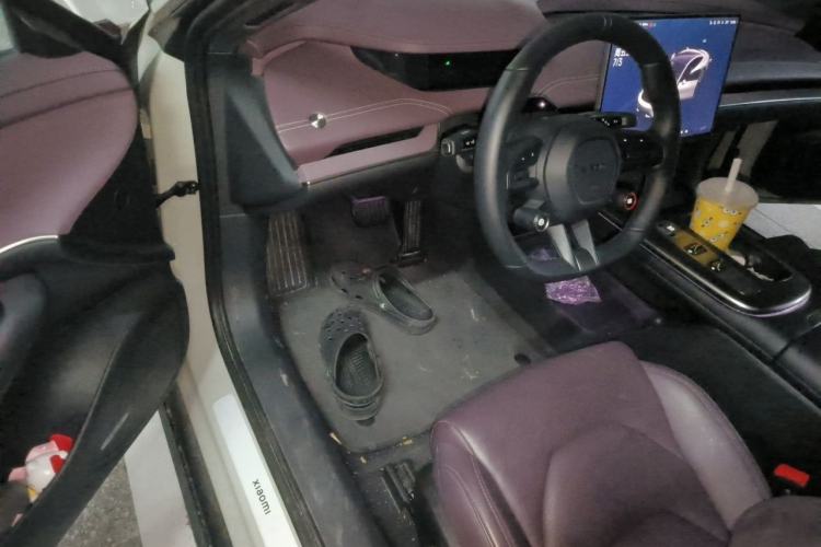 Used Xiaomi Auto SU7 2024 Rear-Drive Long-Range Intelligent Driving Version Driver Seat