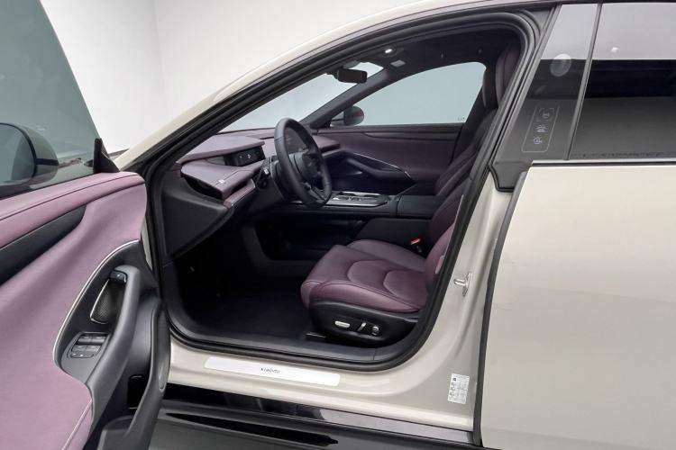 Used Xiaomi Auto SU7 2024 Rear-Drive Long-Range Intelligent Driving Version Driver Seat