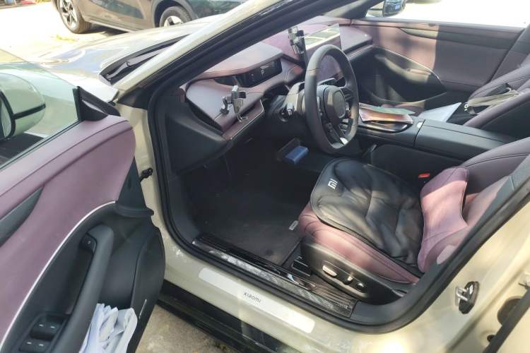 Used Xiaomi Auto SU7 2024 Rear-Drive Long-Range Intelligent Driving Version Driver Seat