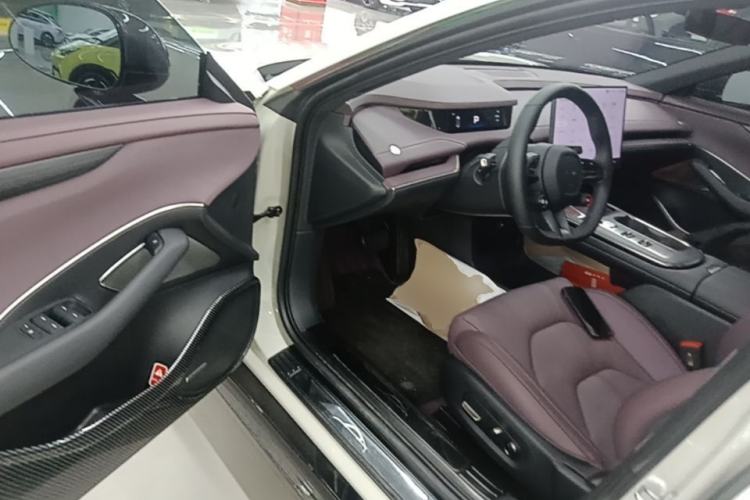 Used Xiaomi Auto SU7 2024 Rear-Drive Long-Range Intelligent Driving Version Driver Seat
