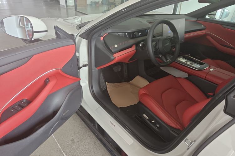 Used Xiaomi Auto SU7 2024 Rear-Drive Long-Range Intelligent Driving Version Driver Seat
