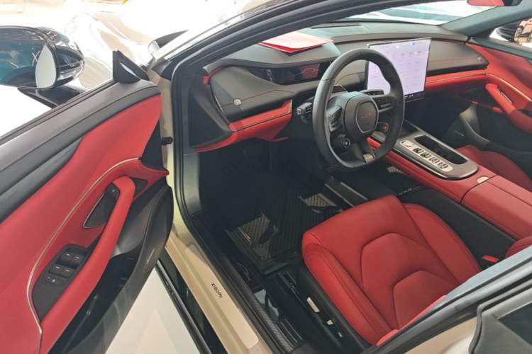 Used Xiaomi Auto SU7 2024 Rear-Drive Ultra-Long Range Advanced Pro-Level Intelligent Driving Version Driver Seat