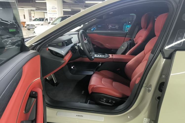 Used Xiaomi Auto SU7 2024 Four-Wheel Drive Ultra-Long Range Advanced Intelligent Driving Max Edition Driver Seat