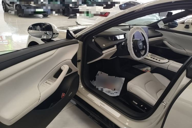 Used Xiaomi Auto SU7 2024 Rear-Drive Ultra-Long Range Advanced Pro-Level Intelligent Driving Version Driver Seat