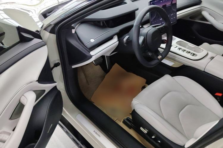 Used Xiaomi Auto SU7 2024 Four-Wheel Drive Ultra-Long Range Advanced Intelligent Driving Max Edition Driver Seat
