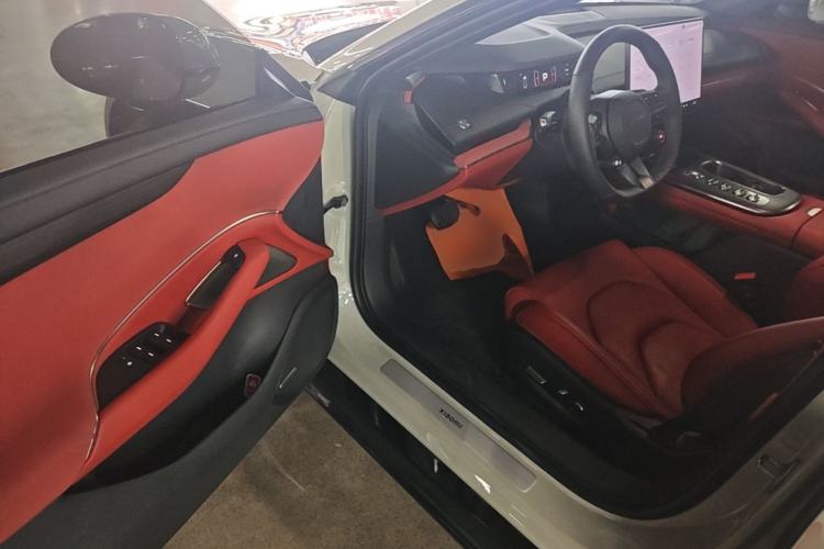 Used Xiaomi Auto SU7 2024 Rear-Drive Ultra-Long Range Advanced Pro-Level Intelligent Driving Version Driver Seat