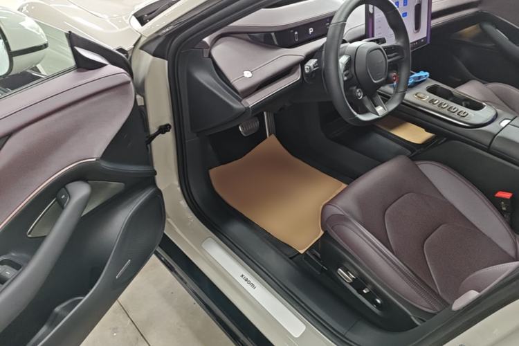 Used Xiaomi Auto SU7 2024 Four-Wheel Drive Ultra-Long Range Advanced Intelligent Driving Max Edition Driver Seat