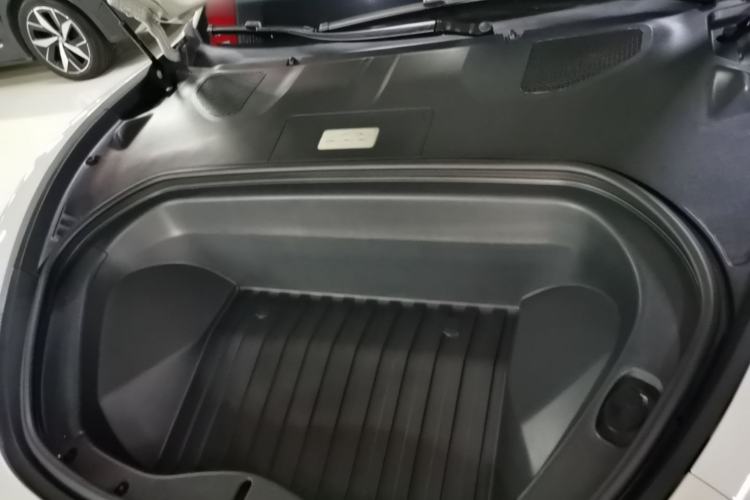 Used Xiaomi Auto SU7 2024 Four-Wheel Drive Ultra-Long Range Advanced Intelligent Driving Max Edition Engine Bay
