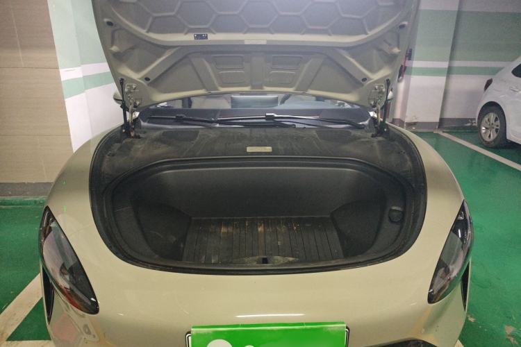 Used Xiaomi Auto SU7 2024 Rear-Drive Ultra-Long Range Advanced Pro-Level Intelligent Driving Version Engine Bay