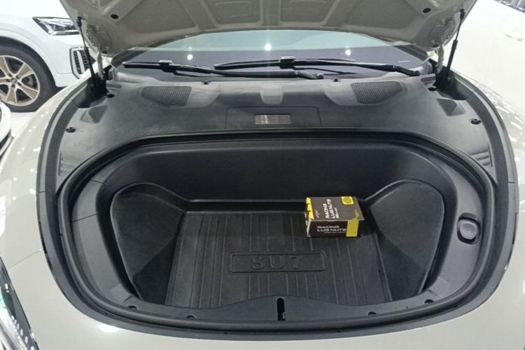 Used Xiaomi Auto SU7 2024 Rear-Drive Ultra-Long Range Advanced Pro-Level Intelligent Driving Version Engine Bay