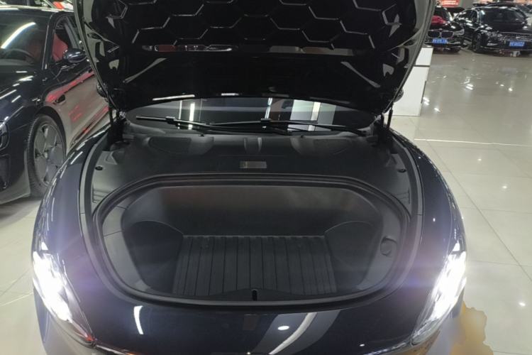 Used Xiaomi Auto SU7 2024 Four-Wheel Drive Ultra-Long Range Advanced Intelligent Driving Max Edition Engine Bay
