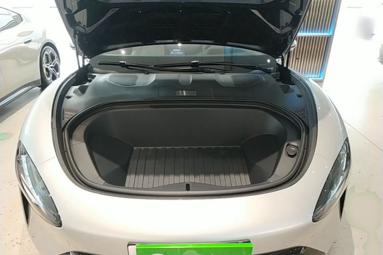 Used Xiaomi Auto SU7 2024 Four-Wheel Drive Ultra-Long Range Advanced Intelligent Driving Max Edition Engine Bay