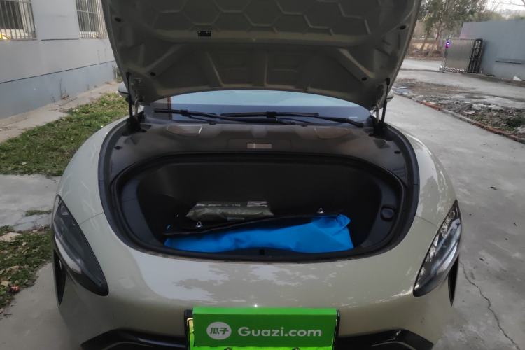 Used Xiaomi Auto SU7 2024 Rear-Drive Long-Range Intelligent Driving Version Engine Bay