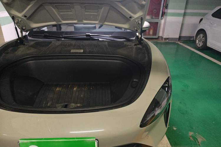 Used Xiaomi Auto SU7 2024 Rear-Drive Ultra-Long Range Advanced Pro-Level Intelligent Driving Version Engine Bay Left