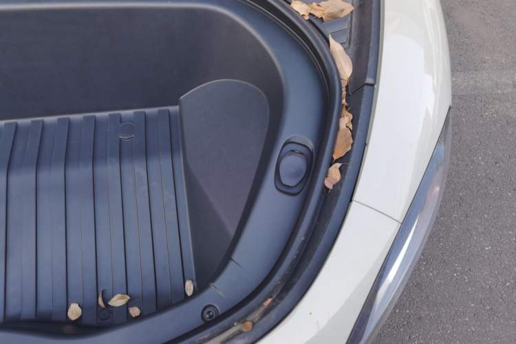 Used Xiaomi Auto SU7 2024 Rear-Drive Ultra-Long Range Advanced Pro-Level Intelligent Driving Version Engine Bay Left