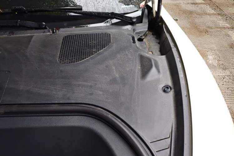 Used Xiaomi Auto SU7 2024 Four-Wheel Drive Ultra-Long Range Advanced Intelligent Driving Max Edition Engine Bay Left