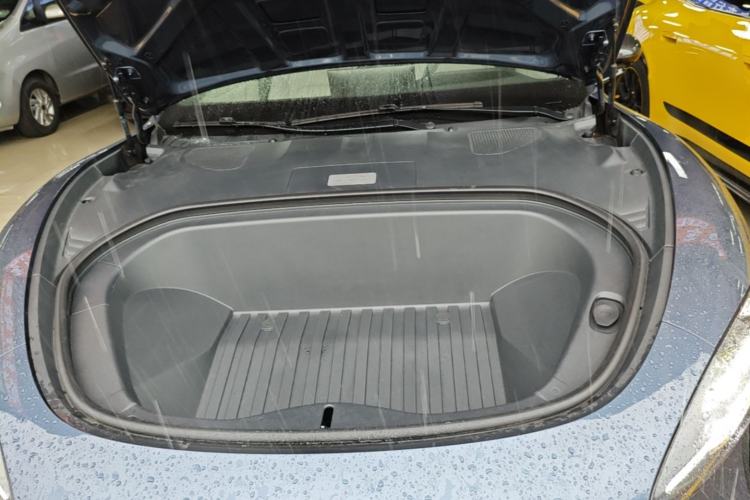 Used Xiaomi Auto SU7 2024 Four-Wheel-Drive Max Founder's Edition Engine Bay