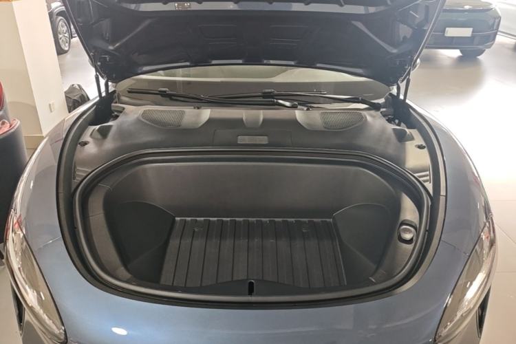 Used Xiaomi Auto SU7 2024 Rear-Drive Long-Range Intelligent Driving Version Engine Bay