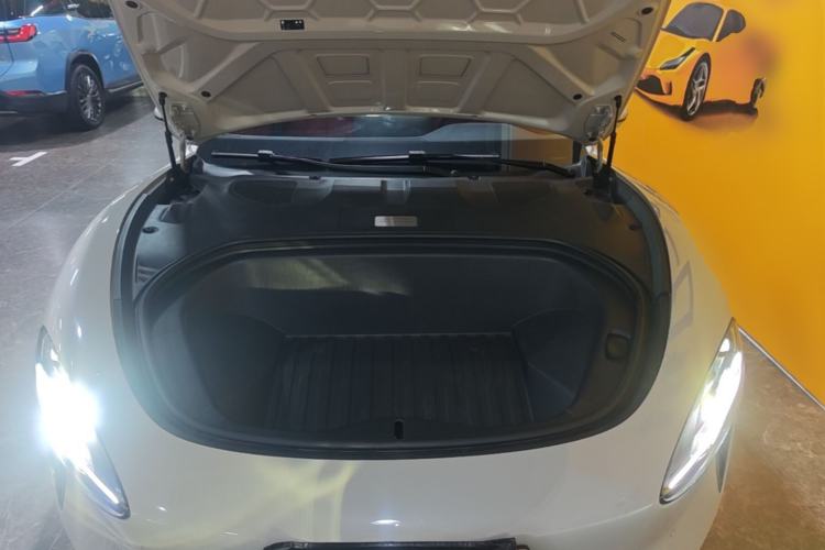 Used Xiaomi Auto SU7 2024 Rear-Drive Long-Range Intelligent Driving Version Engine Bay