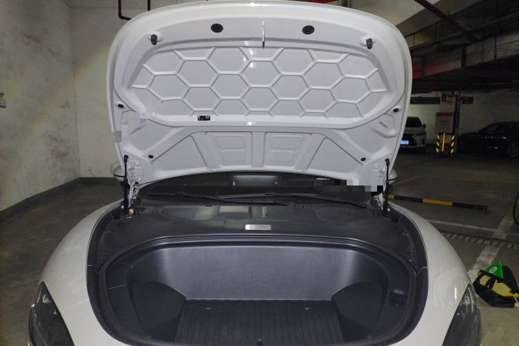 Used Xiaomi Auto SU7 2024 Four-Wheel Drive Ultra-Long Range Advanced Intelligent Driving Max Edition Engine Bay