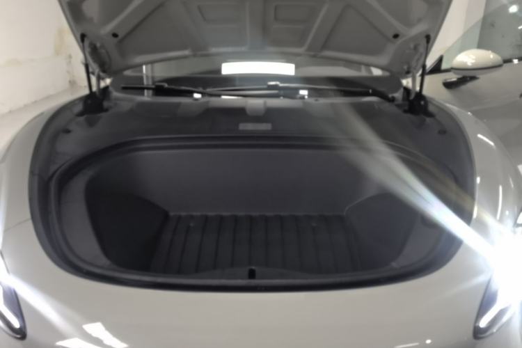 Used Xiaomi Auto SU7 2024 Rear-Drive Long-Range Intelligent Driving Version Engine Bay