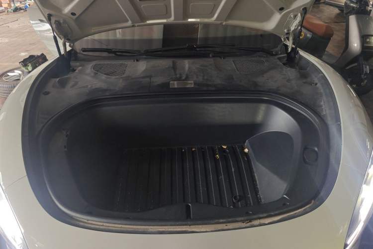 Used Xiaomi Auto SU7 2024 Rear-Drive Standard Founder Edition Engine Bay