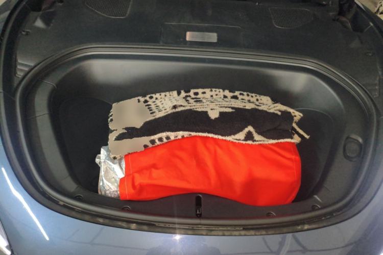 Used Xiaomi Auto SU7 2024 Rear-Drive Ultra-Long Range Advanced Pro-Level Intelligent Driving Version Engine Bay