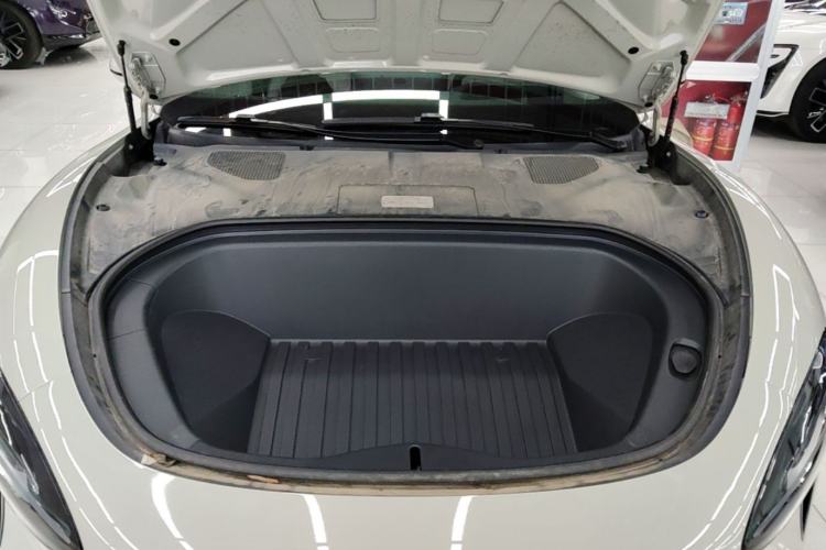 Used Xiaomi Auto SU7 2024 Four-Wheel Drive Ultra-Long Range Advanced Intelligent Driving Max Edition Engine Bay