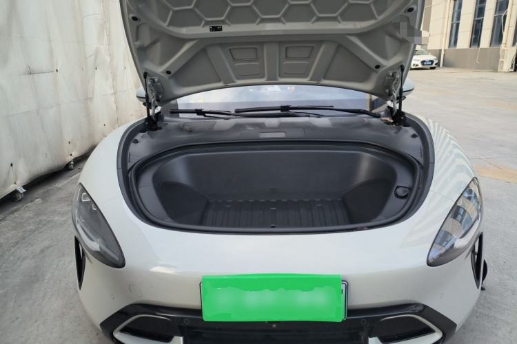 Used Xiaomi Auto SU7 2024 Rear-Drive Long-Range Intelligent Driving Version Engine Bay