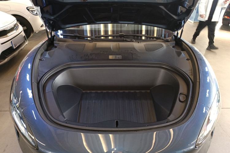 Used Xiaomi Auto SU7 2024 Rear-Drive Ultra-Long Range Advanced Pro-Level Intelligent Driving Version Engine Bay