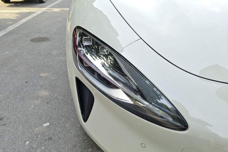 Used Xiaomi Auto SU7 2024 Four-Wheel-Drive Max Founder's Edition Exterior 1