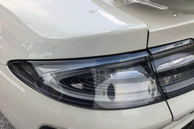 Used Xiaomi Auto SU7 2024 Rear-Drive Long-Range Intelligent Driving Version Exterior 10
