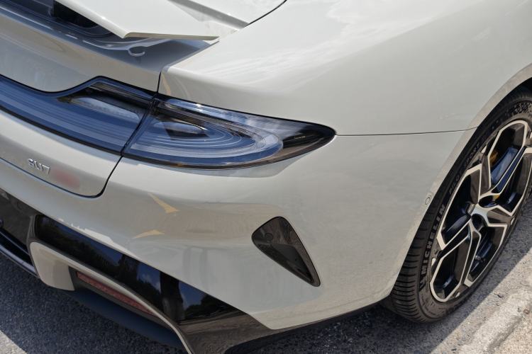 Used Xiaomi Auto SU7 2024 Four-Wheel Drive Ultra-Long Range Advanced Intelligent Driving Max Edition Exterior 10