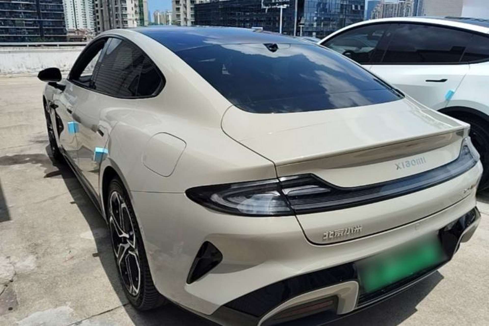 Used Xiaomi Auto SU7 2024 Four-Wheel-Drive Max Founder's Edition Exterior 2