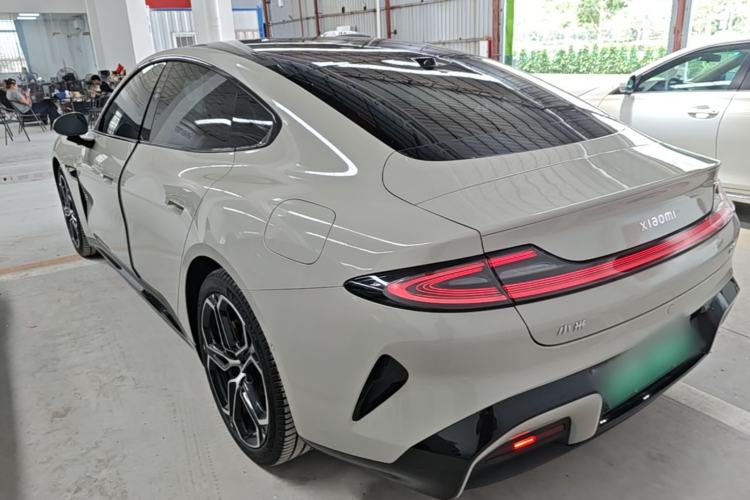 Used Xiaomi Auto SU7 2024 Rear-Drive Long-Range Intelligent Driving Version Exterior 2