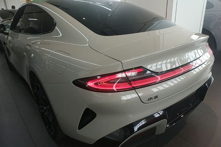 Used Xiaomi Auto SU7 2024 Rear-Drive Ultra-Long Range Advanced Pro-Level Intelligent Driving Version Exterior 2