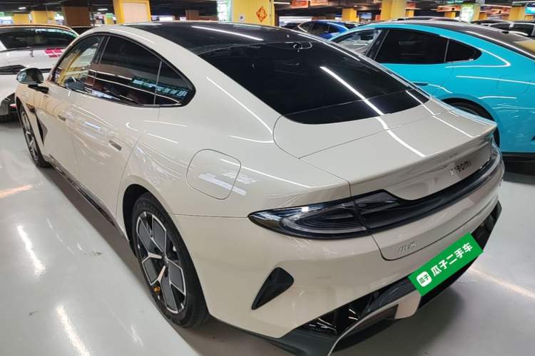 Used Xiaomi Auto SU7 2024 Rear-Drive Long-Range Intelligent Driving Version Exterior 2