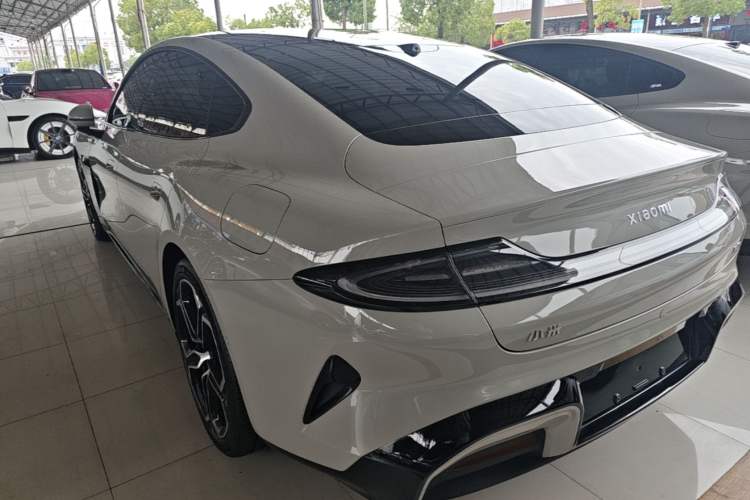 Used Xiaomi Auto SU7 2024 Rear-Drive Long-Range Intelligent Driving Version Exterior 2