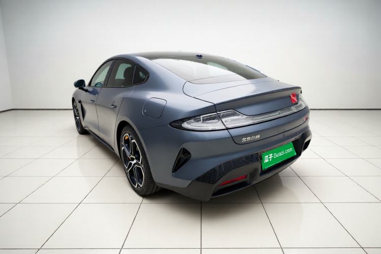 Used Xiaomi Auto SU7 2024 Four-Wheel Drive Ultra-Long Range Advanced Intelligent Driving Max Edition Exterior 3