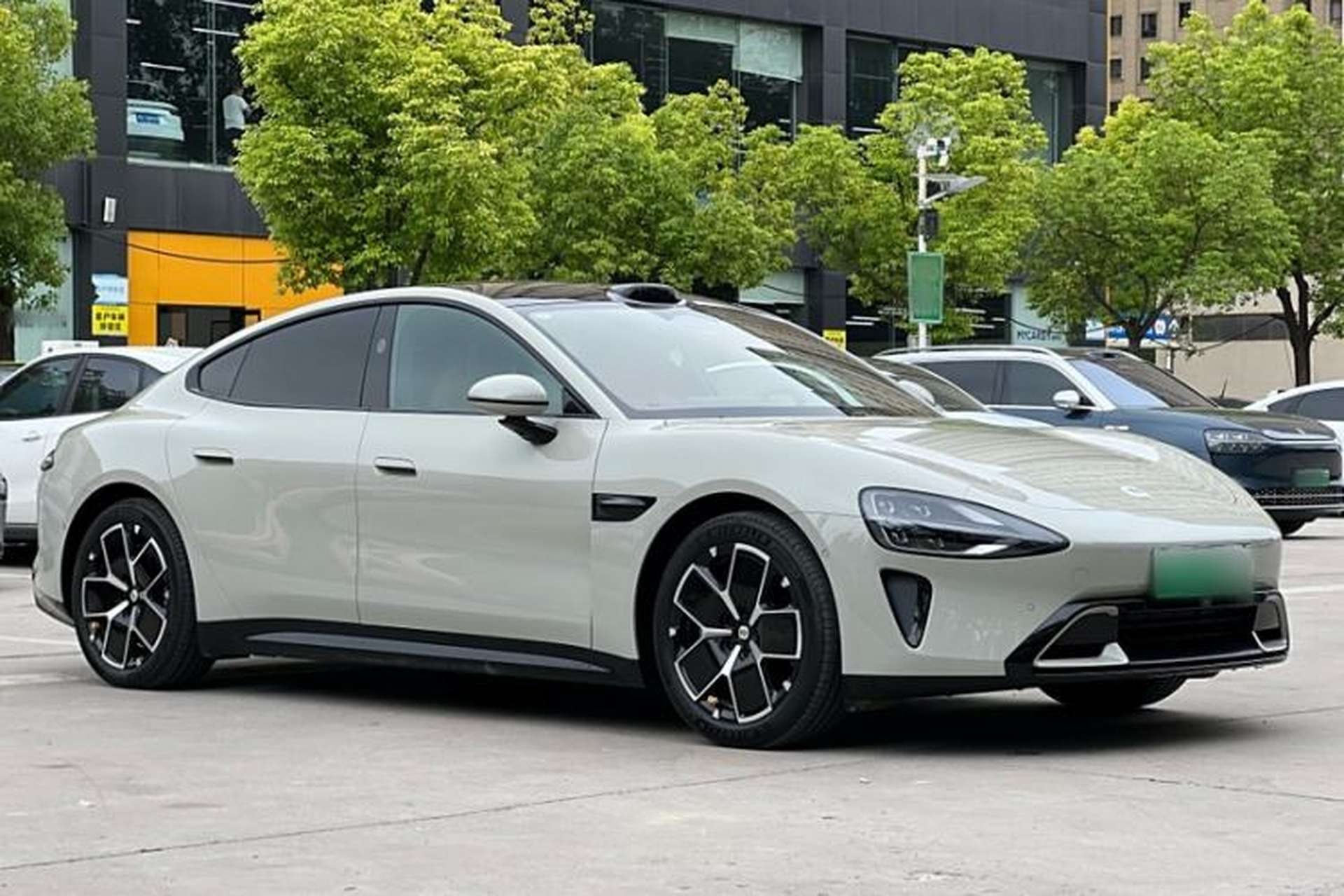 Used Xiaomi Auto SU7 2024 Rear-Drive Ultra-Long Range Advanced Pro-Level Intelligent Driving Version Exterior 3
