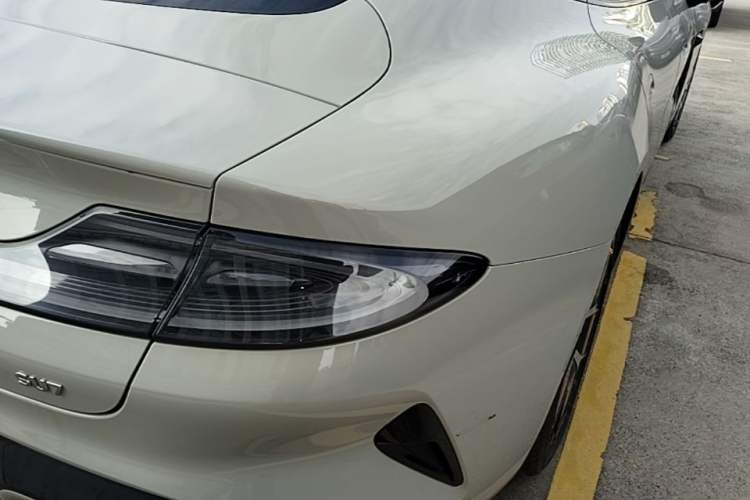 Used Xiaomi Auto SU7 2024 Rear-Drive Ultra-Long Range Advanced Pro-Level Intelligent Driving Version Exterior 3