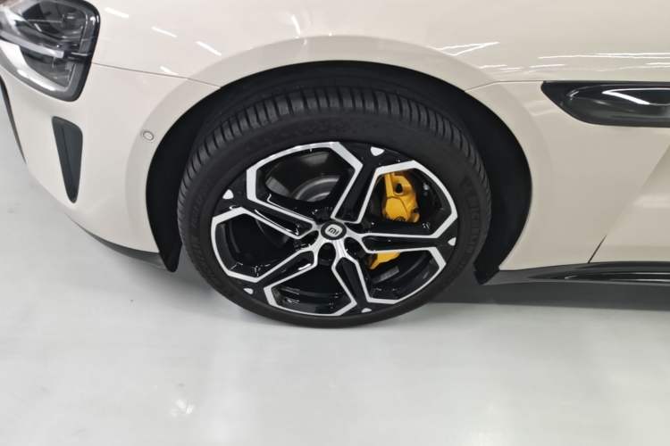 Used Xiaomi Auto SU7 2024 Four-Wheel Drive Ultra-Long Range Advanced Intelligent Driving Max Edition Exterior 4