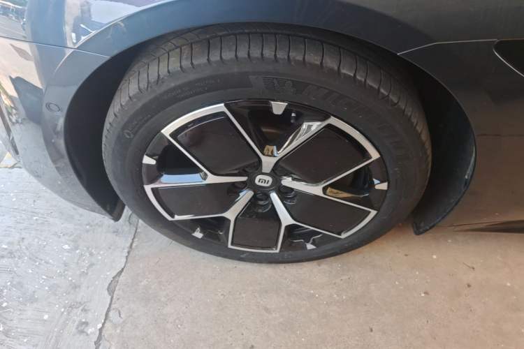 Used Xiaomi Auto SU7 2024 Rear-Drive Ultra-Long Range Advanced Pro-Level Intelligent Driving Version Exterior 4
