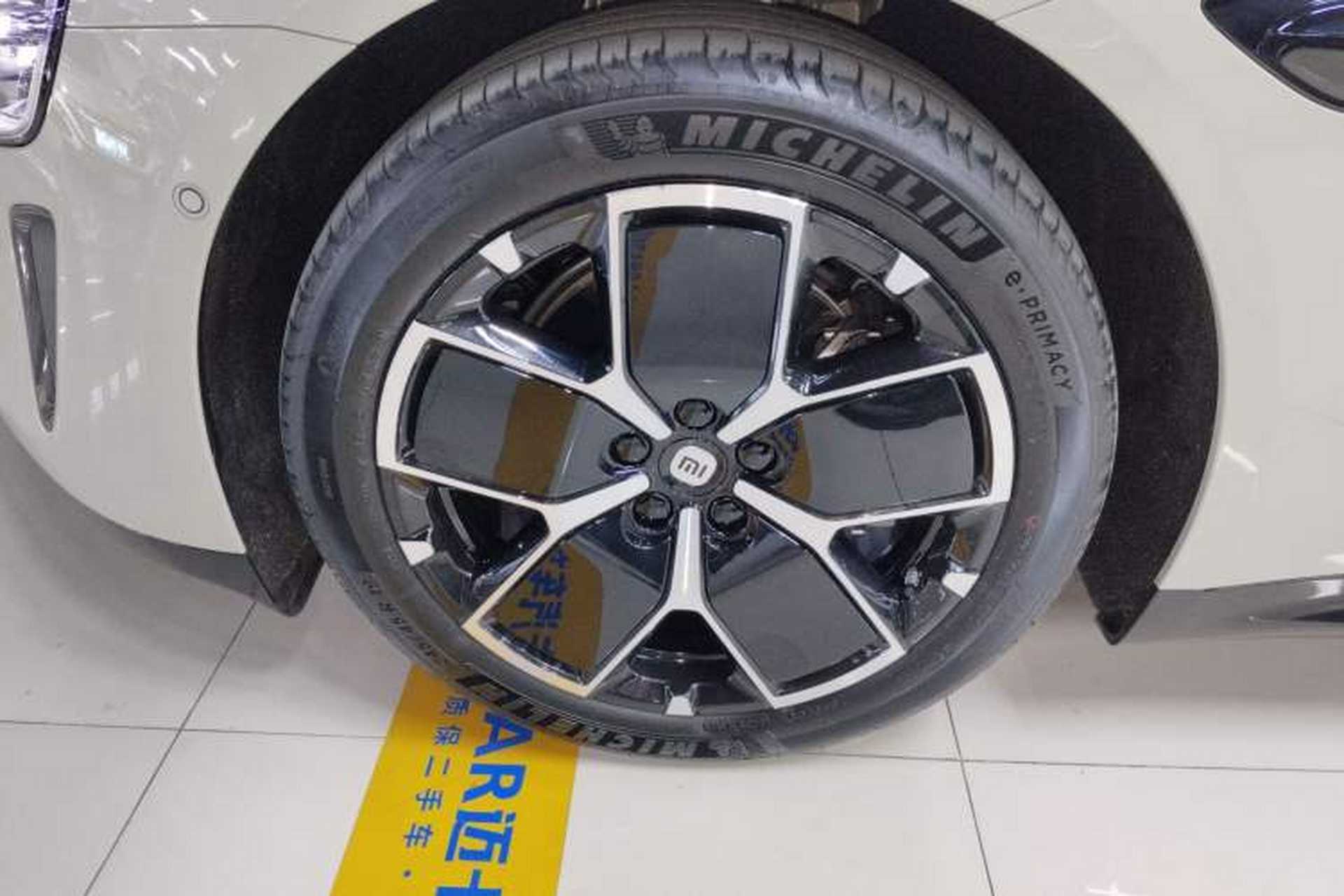 Used Xiaomi Auto SU7 2024 Rear-Drive Long-Range Intelligent Driving Version Exterior 4