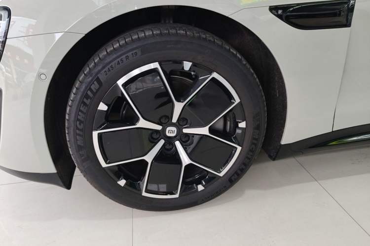 Used Xiaomi Auto SU7 2024 Rear-Drive Ultra-Long Range Advanced Pro-Level Intelligent Driving Version Exterior 4