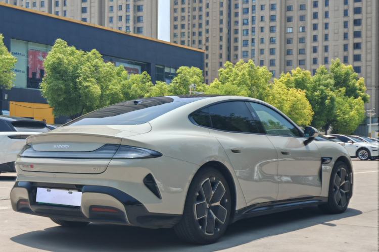 Used Xiaomi Auto SU7 2024 Rear-Drive Long-Range Intelligent Driving Version Exterior 4